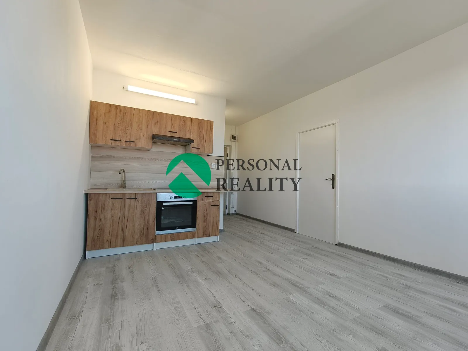 Pronájem bytu 1+1 42 m², Cheb